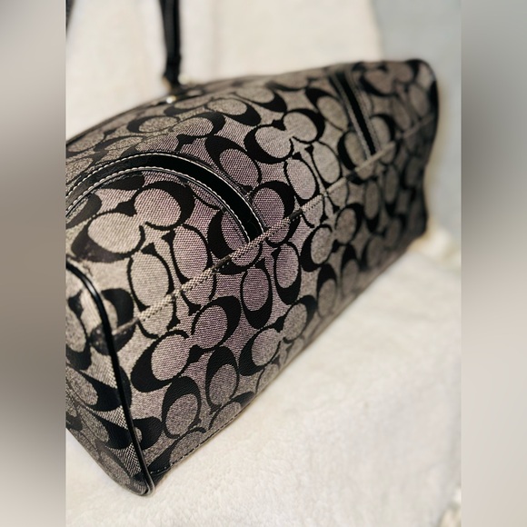 Coach black monogram shoulder bag - Picture 7 of 16